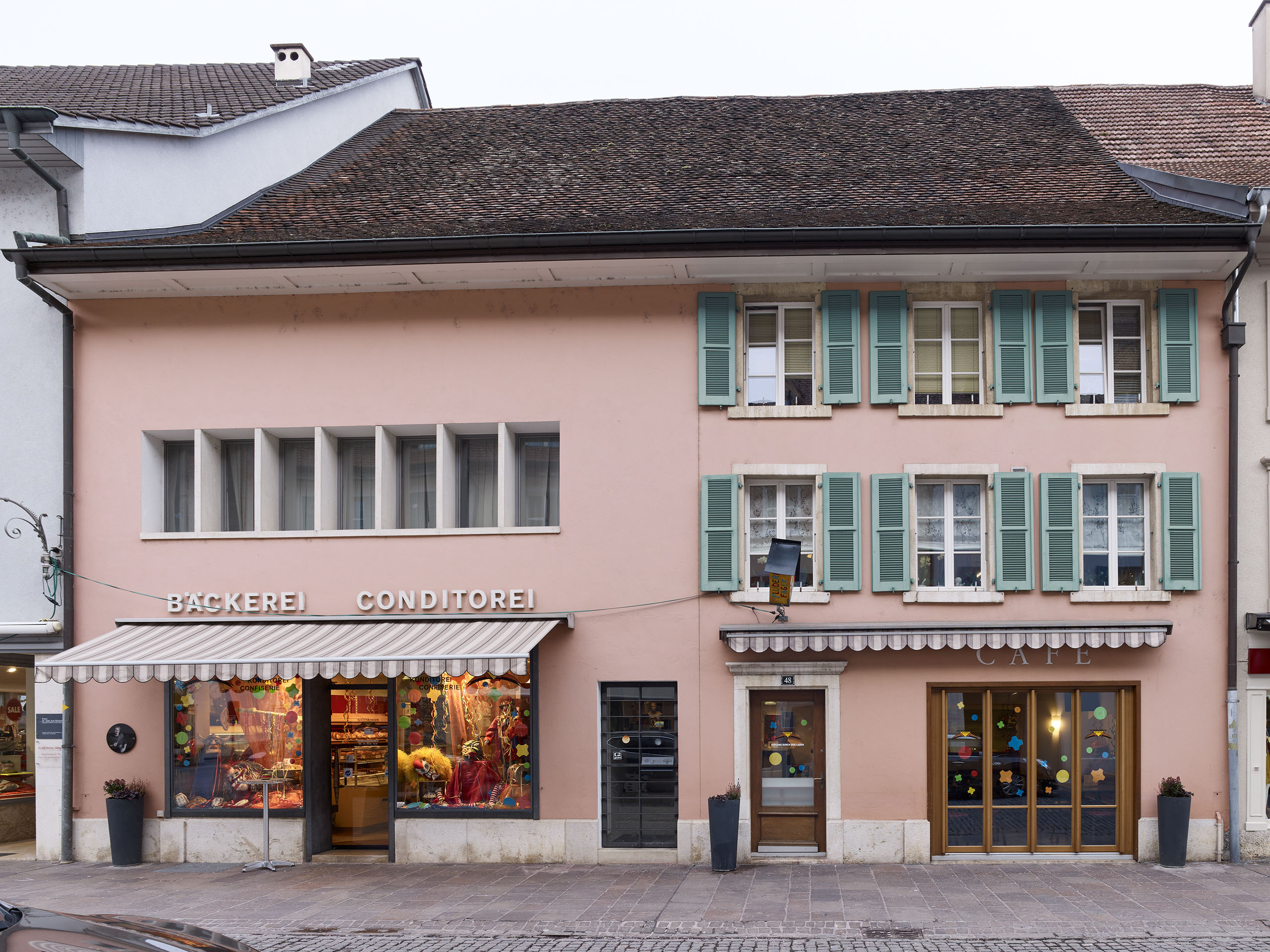 E17644 LA041 AP45 098910